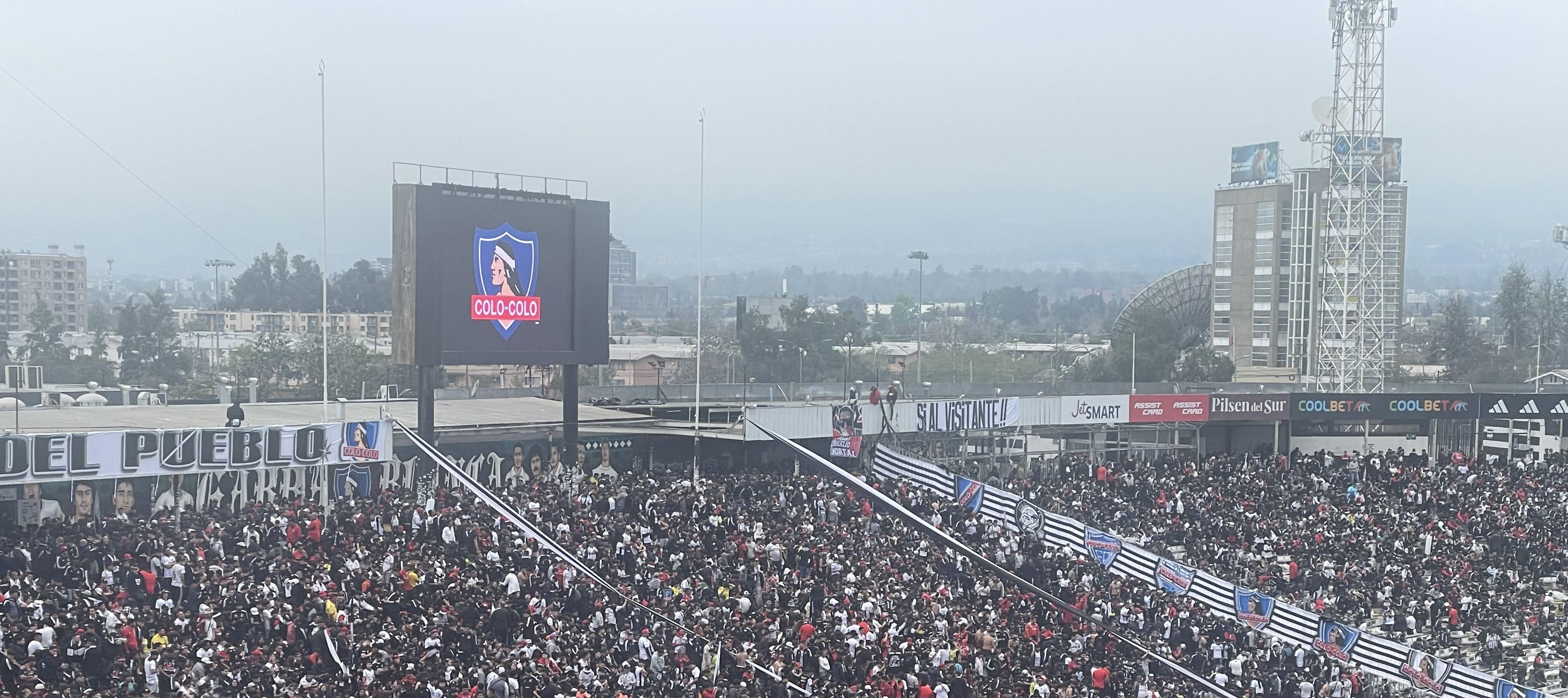Chile-Stadium-ColoColo
